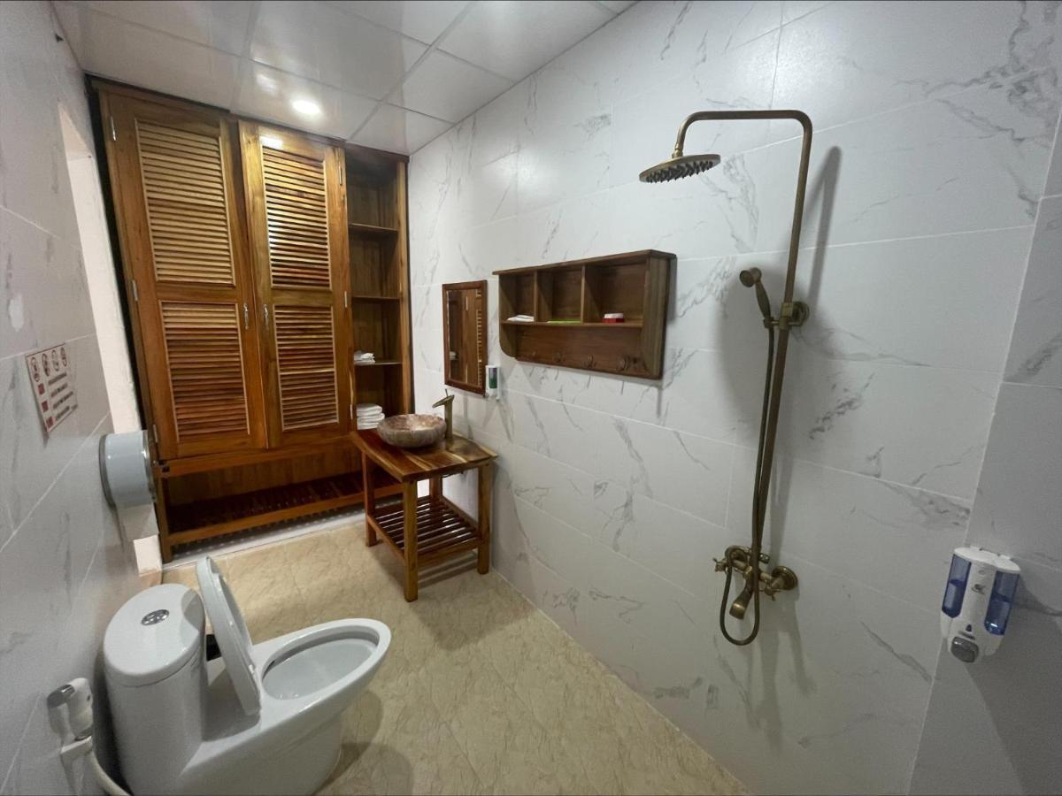 Ambedo Hotel Дуонг-Донг Экстерьер фото